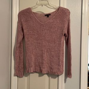 American eagle pink sweater